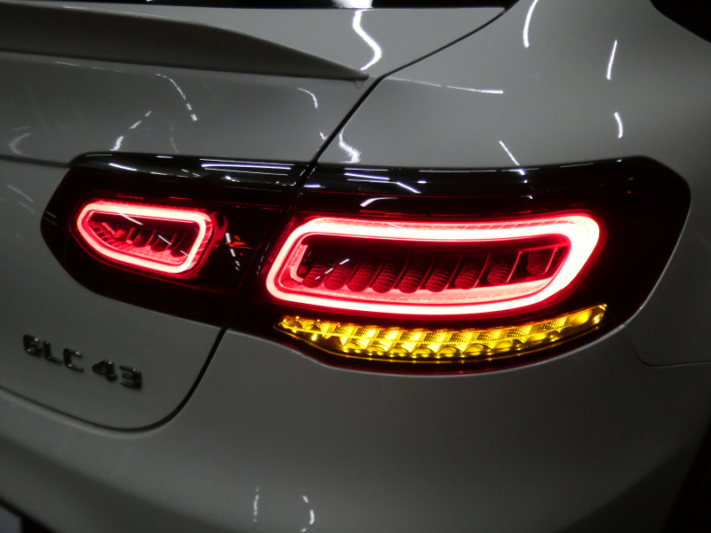 AMG GLCクーペ GLC43 4MATIC ｸｰﾍﾟ ﾚｻﾞｰｴｸｽｸﾙｰｼﾌﾞ&ﾚｰﾀﾞｰｾｰﾌﾃｨPKG　後期 1ｵｰﾅｰ 390ps meｺﾈｸﾄ 黒本革/ﾍﾞﾝﾁﾚｰﾀｰ ｻﾝﾙｰﾌ MBUXﾅﾋﾞ 地ﾃﾞｼﾞ 360ｶﾒﾗ ﾍｯﾄﾞｱｯﾌﾟD Burmester ｴｱﾊﾞﾗﾝｽPKG LEDﾍｯﾄﾞﾗｲﾄ AMGｴｱﾛ/20ｲﾝﾁAW　2年保証付