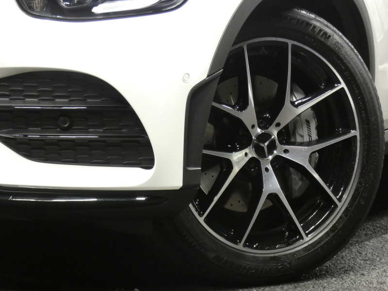 AMG GLCクーペ GLC43 4MATIC ｸｰﾍﾟ ﾚｻﾞｰｴｸｽｸﾙｰｼﾌﾞ&ﾚｰﾀﾞｰｾｰﾌﾃｨPKG　後期 1ｵｰﾅｰ 390ps meｺﾈｸﾄ 黒本革/ﾍﾞﾝﾁﾚｰﾀｰ ｻﾝﾙｰﾌ MBUXﾅﾋﾞ 地ﾃﾞｼﾞ 360ｶﾒﾗ ﾍｯﾄﾞｱｯﾌﾟD Burmester ｴｱﾊﾞﾗﾝｽPKG LEDﾍｯﾄﾞﾗｲﾄ AMGｴｱﾛ/20ｲﾝﾁAW　2年保証付