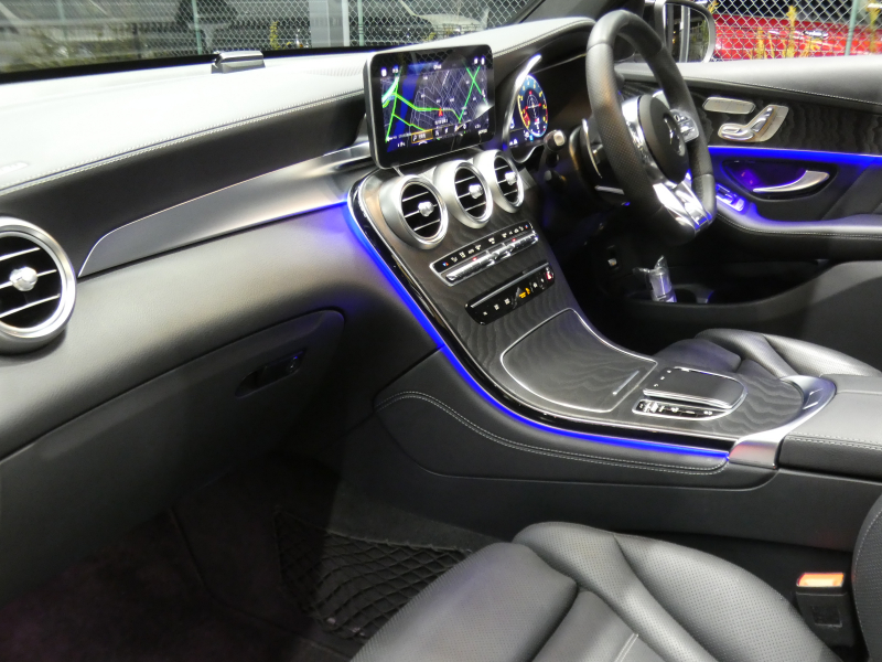 AMG GLCクーペ GLC43 4MATIC ｸｰﾍﾟ ﾚｻﾞｰｴｸｽｸﾙｰｼﾌﾞ&ﾚｰﾀﾞｰｾｰﾌﾃｨPKG　後期 1ｵｰﾅｰ 390ps meｺﾈｸﾄ 黒本革/ﾍﾞﾝﾁﾚｰﾀｰ ｻﾝﾙｰﾌ MBUXﾅﾋﾞ 地ﾃﾞｼﾞ 360ｶﾒﾗ ﾍｯﾄﾞｱｯﾌﾟD Burmester ｴｱﾊﾞﾗﾝｽPKG LEDﾍｯﾄﾞﾗｲﾄ AMGｴｱﾛ/20ｲﾝﾁAW　2年保証付