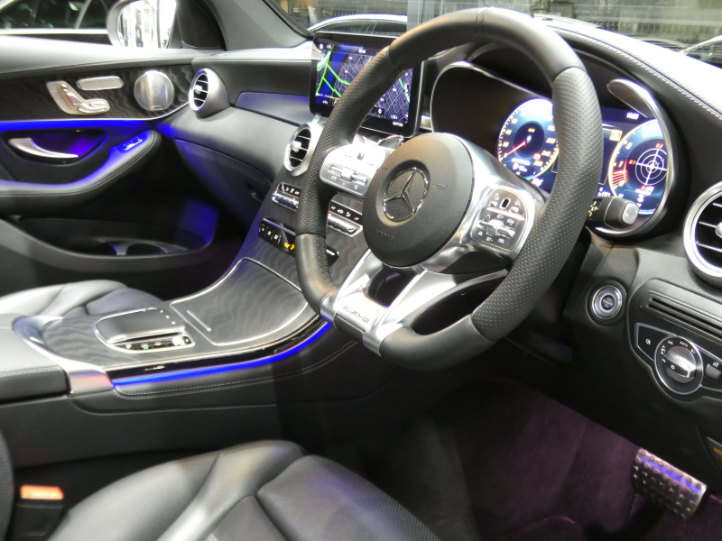 AMG GLCクーペ GLC43 4MATIC ｸｰﾍﾟ ﾚｻﾞｰｴｸｽｸﾙｰｼﾌﾞ&ﾚｰﾀﾞｰｾｰﾌﾃｨPKG　後期 1ｵｰﾅｰ 390ps meｺﾈｸﾄ 黒本革/ﾍﾞﾝﾁﾚｰﾀｰ ｻﾝﾙｰﾌ MBUXﾅﾋﾞ 地ﾃﾞｼﾞ 360ｶﾒﾗ ﾍｯﾄﾞｱｯﾌﾟD Burmester ｴｱﾊﾞﾗﾝｽPKG LEDﾍｯﾄﾞﾗｲﾄ AMGｴｱﾛ/20ｲﾝﾁAW　2年保証付