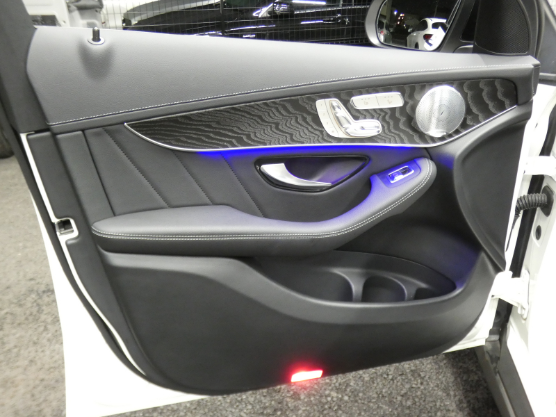 AMG GLCクーペ GLC43 4MATIC ｸｰﾍﾟ ﾚｻﾞｰｴｸｽｸﾙｰｼﾌﾞ&ﾚｰﾀﾞｰｾｰﾌﾃｨPKG　後期 1ｵｰﾅｰ 390ps meｺﾈｸﾄ 黒本革/ﾍﾞﾝﾁﾚｰﾀｰ ｻﾝﾙｰﾌ MBUXﾅﾋﾞ 地ﾃﾞｼﾞ 360ｶﾒﾗ ﾍｯﾄﾞｱｯﾌﾟD Burmester ｴｱﾊﾞﾗﾝｽPKG LEDﾍｯﾄﾞﾗｲﾄ AMGｴｱﾛ/20ｲﾝﾁAW　2年保証付