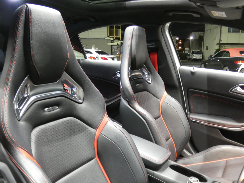 AMG Aクラス A45 AMG 4MATIC AMGｱﾄﾞﾊﾞﾝｽﾄﾞ&ｾｰﾌﾃｨPKG　AMGﾊﾟﾌｫｰﾏﾝｽｼｰﾄ&ｽﾃｱﾘﾝｸﾞ ﾊﾟﾉﾗﾏSR ﾅﾋﾞ 地ﾃﾞｼﾞ Bｶﾒﾗ harman/kardon ﾊﾟﾄﾞﾙｼﾌﾄ PTS AMGｴｱﾛ&18AW 　2年保証付