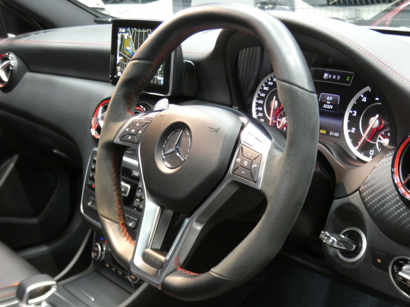 AMG Aクラス A45 AMG 4MATIC AMGｱﾄﾞﾊﾞﾝｽﾄﾞ&ｾｰﾌﾃｨPKG　AMGﾊﾟﾌｫｰﾏﾝｽｼｰﾄ&ｽﾃｱﾘﾝｸﾞ ﾊﾟﾉﾗﾏSR ﾅﾋﾞ 地ﾃﾞｼﾞ Bｶﾒﾗ harman/kardon ﾊﾟﾄﾞﾙｼﾌﾄ PTS AMGｴｱﾛ&18AW 　2年保証付