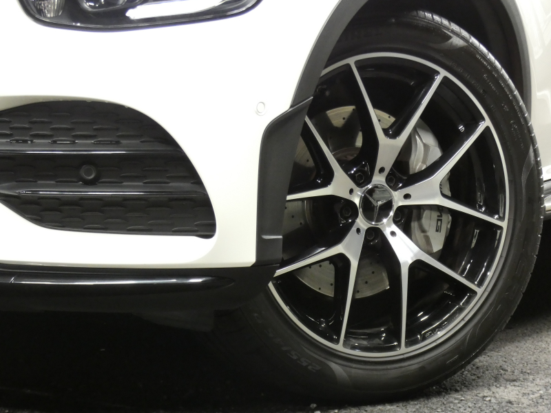 AMG GLCクーペ GLC43 4MATIC ｸｰﾍﾟ ﾚｻﾞｰｴｸｽｸﾙｰｼﾌﾞ&ﾚｰﾀﾞｰｾｰﾌﾃｨPKG　後期 390ps meｺﾈｸﾄ 赤黒革 ｻﾝﾙｰﾌ MBUXﾅﾋﾞ 地ﾃﾞｼﾞ 360ｶﾒﾗ ﾍｯﾄﾞｱｯﾌﾟD Burmester ｴｱﾊﾞﾗﾝｽPKG ﾏﾙﾁﾋﾞｰﾑLEDﾍｯﾄﾞﾗｲﾄ AMGｴｱﾛ/20ｲﾝﾁAW　2年保証付