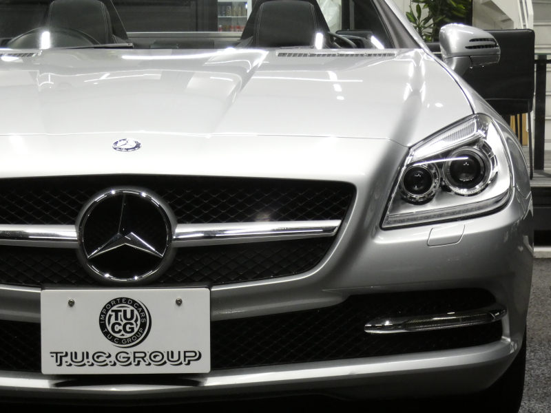 メルセデスベンツ SLKクラス SLK200 ﾄﾚﾝﾄﾞ　黒本革ｼｰﾄ ｼｰﾄﾋｰﾀｰ&ｴｱｽｶｰﾌ ｶﾞﾗｽﾙｰﾌ HDDﾅﾋﾞ 地ﾃﾞｼﾞ DSRC ｷｾﾉﾝﾗｲﾄ ｲﾝﾃﾘｼﾞｪﾝﾄﾗｲﾄ&ｱﾀﾞﾌﾟﾃｨﾌﾞHB 純正17ｲﾝﾁAW ﾊﾟﾄﾞﾙｼﾌﾄ ﾄﾗﾝｸｽﾎﾟｲﾗｰ　2年保証付