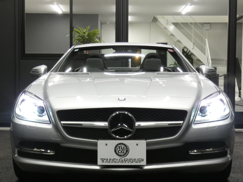 メルセデスベンツ SLKクラス SLK200 ﾄﾚﾝﾄﾞ　黒本革ｼｰﾄ ｼｰﾄﾋｰﾀｰ&ｴｱｽｶｰﾌ ｶﾞﾗｽﾙｰﾌ HDDﾅﾋﾞ 地ﾃﾞｼﾞ DSRC ｷｾﾉﾝﾗｲﾄ ｲﾝﾃﾘｼﾞｪﾝﾄﾗｲﾄ&ｱﾀﾞﾌﾟﾃｨﾌﾞHB 純正17ｲﾝﾁAW ﾊﾟﾄﾞﾙｼﾌﾄ ﾄﾗﾝｸｽﾎﾟｲﾗｰ　2年保証付