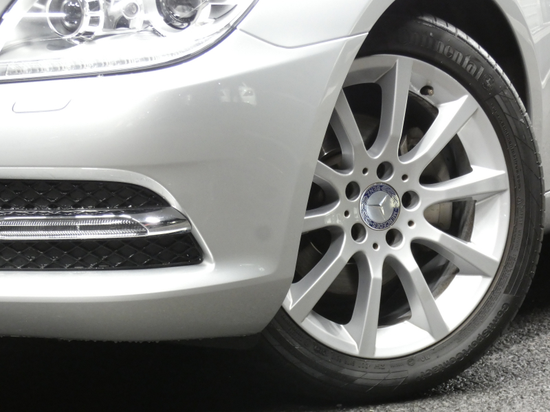 メルセデスベンツ SLKクラス SLK200 ﾄﾚﾝﾄﾞ　黒本革ｼｰﾄ ｼｰﾄﾋｰﾀｰ&ｴｱｽｶｰﾌ ｶﾞﾗｽﾙｰﾌ HDDﾅﾋﾞ 地ﾃﾞｼﾞ DSRC ｷｾﾉﾝﾗｲﾄ ｲﾝﾃﾘｼﾞｪﾝﾄﾗｲﾄ&ｱﾀﾞﾌﾟﾃｨﾌﾞHB 純正17ｲﾝﾁAW ﾊﾟﾄﾞﾙｼﾌﾄ ﾄﾗﾝｸｽﾎﾟｲﾗｰ　2年保証付