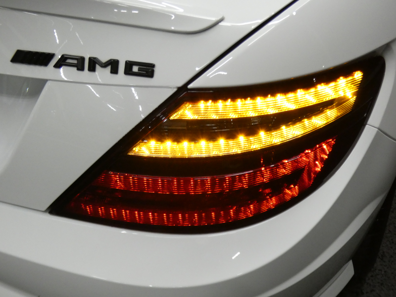 メルセデスベンツ SLKクラス SLK200 MT AMGｽﾎﾟｰﾂPKG　6速MT ｶﾞﾗｽﾙｰﾌ AMGｴｱﾛ AMG19AW ﾀﾞｳﾝｻｽ ﾚｯﾄﾞｷｬﾘﾊﾟｰ FOXﾃﾞｭｱﾙﾂｲﾝﾏﾌﾗｰ ﾊﾟﾅﾒﾘｶｰﾅｸﾞﾘﾙ 黒革 ｼｰﾄﾋｰﾀｰ&ｴｱｽｶｰﾌ HDDﾅﾋﾞ 地ﾃﾞｼﾞ ﾄﾞﾗﾚｺ GPSﾚｰﾀﾞｰ ﾌﾞｰｽﾄ計 ｷｾﾉﾝ ｱﾀﾞﾌﾟﾃｨﾌﾞHB　2年保証付