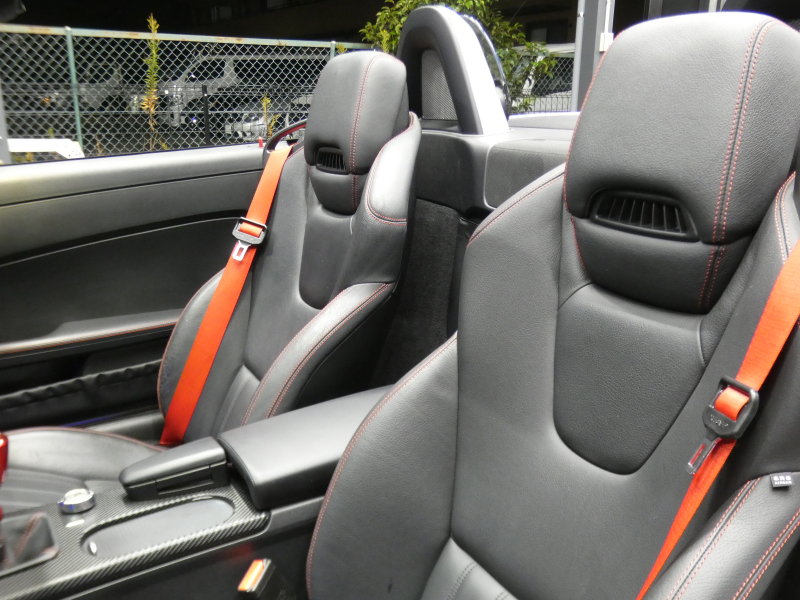 メルセデスベンツ SLKクラス SLK200 MT AMGｽﾎﾟｰﾂPKG　6速MT ｶﾞﾗｽﾙｰﾌ AMGｴｱﾛ AMG19AW ﾀﾞｳﾝｻｽ ﾚｯﾄﾞｷｬﾘﾊﾟｰ FOXﾃﾞｭｱﾙﾂｲﾝﾏﾌﾗｰ ﾊﾟﾅﾒﾘｶｰﾅｸﾞﾘﾙ 黒革 ｼｰﾄﾋｰﾀｰ&ｴｱｽｶｰﾌ HDDﾅﾋﾞ 地ﾃﾞｼﾞ ﾄﾞﾗﾚｺ GPSﾚｰﾀﾞｰ ﾌﾞｰｽﾄ計 ｷｾﾉﾝ ｱﾀﾞﾌﾟﾃｨﾌﾞHB　2年保証付