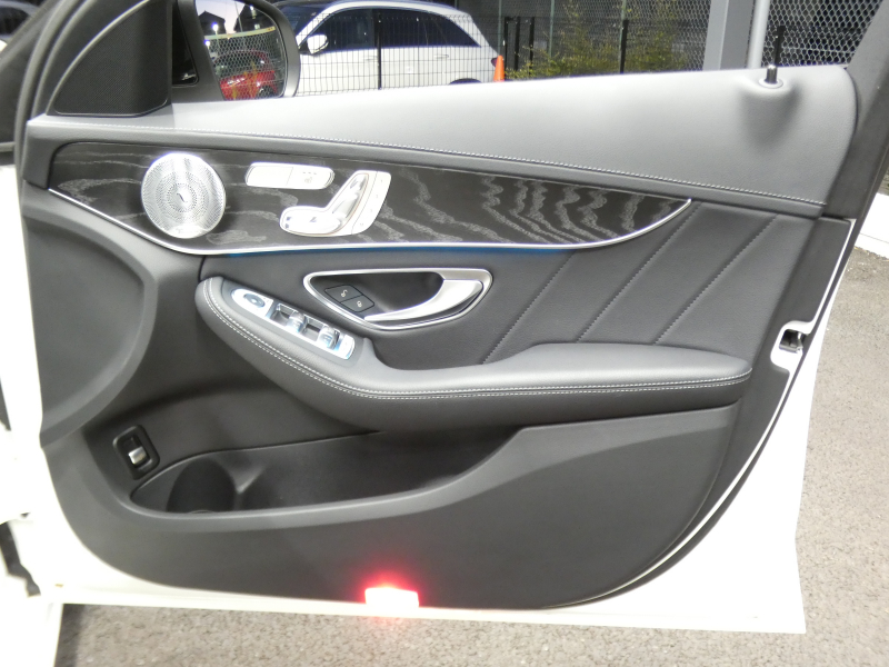 AMG Cクラス C43 4MATIC ｴｸｽｸﾙｰｼﾌﾞ&ﾚｰﾀﾞｰｾｰﾌﾃｨPKG　9速AT AMGｴｱﾛ&19ｲﾝﾁｱﾙﾐ 黒本革 ﾊﾟﾉﾗﾏｻﾝﾙｰﾌ HDDﾅﾋﾞ 地ﾃﾞｼﾞ ﾊﾞｯｸｶﾒﾗ Burmester ﾊﾟﾌｭｰﾑｱﾄﾏｲｻﾞｰ ﾍｯﾄﾞｱｯﾌﾟD LEDﾍｯﾄﾞﾗｲﾄ　2年保証付