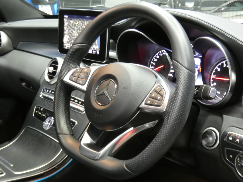AMG Cクラス C43 4MATIC ｴｸｽｸﾙｰｼﾌﾞ&ﾚｰﾀﾞｰｾｰﾌﾃｨPKG　9速AT AMGｴｱﾛ&19ｲﾝﾁｱﾙﾐ 黒本革 ﾊﾟﾉﾗﾏｻﾝﾙｰﾌ HDDﾅﾋﾞ 地ﾃﾞｼﾞ ﾊﾞｯｸｶﾒﾗ Burmester ﾊﾟﾌｭｰﾑｱﾄﾏｲｻﾞｰ ﾍｯﾄﾞｱｯﾌﾟD LEDﾍｯﾄﾞﾗｲﾄ　2年保証付