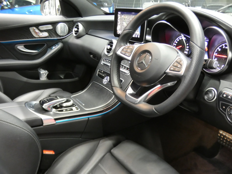 AMG Cクラス C43 4MATIC ｴｸｽｸﾙｰｼﾌﾞ&ﾚｰﾀﾞｰｾｰﾌﾃｨPKG　9速AT AMGｴｱﾛ&19ｲﾝﾁｱﾙﾐ 黒本革 ﾊﾟﾉﾗﾏｻﾝﾙｰﾌ HDDﾅﾋﾞ 地ﾃﾞｼﾞ ﾊﾞｯｸｶﾒﾗ Burmester ﾊﾟﾌｭｰﾑｱﾄﾏｲｻﾞｰ ﾍｯﾄﾞｱｯﾌﾟD LEDﾍｯﾄﾞﾗｲﾄ　2年保証付