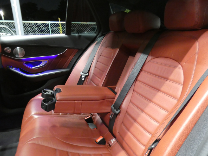 AMG Cクラス C43 4MATIC ｽﾃｰｼｮﾝﾜｺﾞﾝ ﾚｰﾀﾞｰｾｰﾌﾃｨPKG　後期 390ps meｺﾈｸﾄ 赤本革 ﾊﾟﾉﾗﾏSR HDDﾅﾋﾞ 地ﾃﾞｼﾞ Appleｶｰﾌﾟﾚｲ ﾍｯﾄﾞｱｯﾌﾟD Burmester ｴｱﾊﾞﾗﾝｽPKG ｵｰﾄﾃｰﾙｹﾞｰﾄ ﾏﾙﾁﾋﾞｰﾑLEDﾍｯﾄﾞﾗｲﾄ　2年保証付