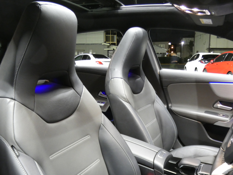 メルセデスベンツ Aクラス A180 ｽﾀｲﾙ AMGﾗｲﾝ AMGﾚｻﾞｰｴｸｽｸﾙｰｼﾌﾞ&ｱﾄﾞﾊﾞﾝｽﾄﾞ&ﾚｰﾀﾞｰｾｰﾌﾃｨPKG　meｺﾈｸﾄ 灰黒革 ﾊﾟﾉﾗﾏSR MBUXﾅﾋﾞTV 360ｶﾒﾗ ｱﾄﾞﾊﾞﾝｽﾄﾞｻｳﾝﾄﾞ ﾍｯﾄﾞｱｯﾌﾟD Fﾄﾞﾗﾚｺ LEDﾗｲﾄ/ｱﾀﾞﾌﾟﾃｨﾌﾞHB　2年保証付