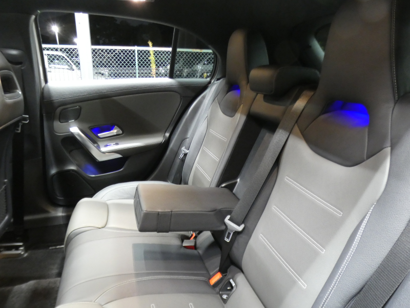 メルセデスベンツ Aクラス A180 ｽﾀｲﾙ AMGﾗｲﾝ AMGﾚｻﾞｰｴｸｽｸﾙｰｼﾌﾞ&ｱﾄﾞﾊﾞﾝｽﾄﾞ&ﾚｰﾀﾞｰｾｰﾌﾃｨPKG　meｺﾈｸﾄ 灰黒革 ﾊﾟﾉﾗﾏSR MBUXﾅﾋﾞTV 360ｶﾒﾗ ｱﾄﾞﾊﾞﾝｽﾄﾞｻｳﾝﾄﾞ ﾍｯﾄﾞｱｯﾌﾟD Fﾄﾞﾗﾚｺ LEDﾗｲﾄ/ｱﾀﾞﾌﾟﾃｨﾌﾞHB　2年保証付