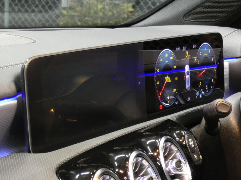 メルセデスベンツ Aクラス A180 ｽﾀｲﾙ AMGﾗｲﾝ AMGﾚｻﾞｰｴｸｽｸﾙｰｼﾌﾞ&ｱﾄﾞﾊﾞﾝｽﾄﾞ&ﾚｰﾀﾞｰｾｰﾌﾃｨPKG　meｺﾈｸﾄ 灰黒革 ﾊﾟﾉﾗﾏSR MBUXﾅﾋﾞTV 360ｶﾒﾗ ｱﾄﾞﾊﾞﾝｽﾄﾞｻｳﾝﾄﾞ ﾍｯﾄﾞｱｯﾌﾟD Fﾄﾞﾗﾚｺ LEDﾗｲﾄ/ｱﾀﾞﾌﾟﾃｨﾌﾞHB　2年保証付