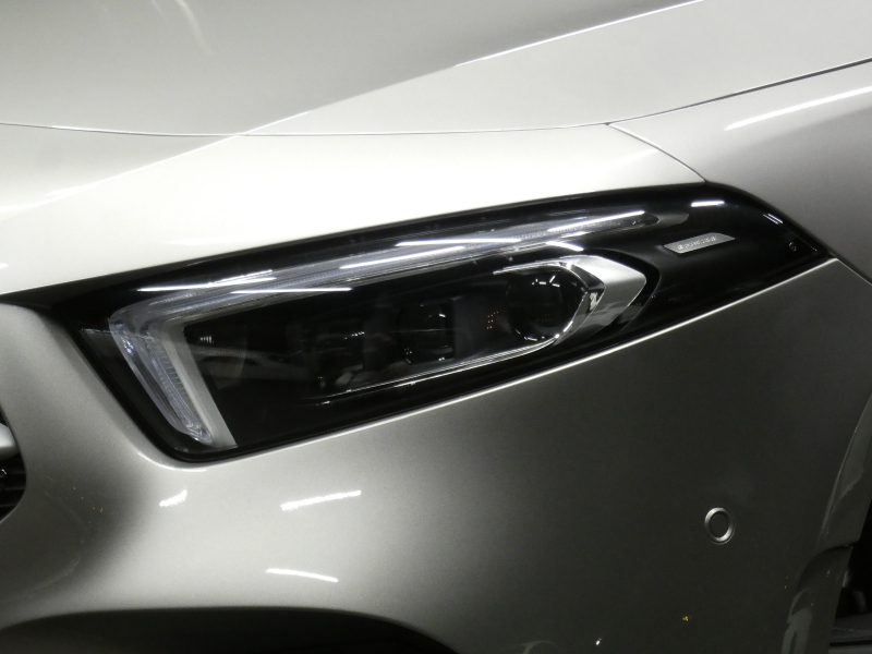 メルセデスベンツ Aクラス A180 ｽﾀｲﾙ AMGﾗｲﾝ AMGﾚｻﾞｰｴｸｽｸﾙｰｼﾌﾞ&ｱﾄﾞﾊﾞﾝｽﾄﾞ&ﾚｰﾀﾞｰｾｰﾌﾃｨPKG　meｺﾈｸﾄ 灰黒革 ﾊﾟﾉﾗﾏSR MBUXﾅﾋﾞTV 360ｶﾒﾗ ｱﾄﾞﾊﾞﾝｽﾄﾞｻｳﾝﾄﾞ ﾍｯﾄﾞｱｯﾌﾟD Fﾄﾞﾗﾚｺ LEDﾗｲﾄ/ｱﾀﾞﾌﾟﾃｨﾌﾞHB　2年保証付