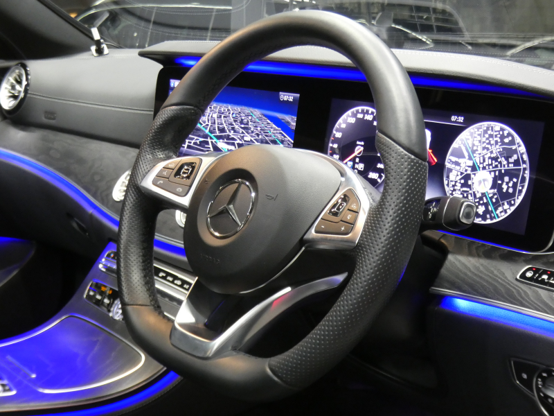 メルセデスベンツ Eクラス E300 ｸｰﾍﾟ ｽﾎﾟｰﾂ ｴｸｽｸﾙｰｼﾌﾞ&ﾚｰﾀﾞｰｾｰﾌﾃｨPKG　245ps AMGｴｱﾛ&19AW meｺﾈｸﾄ ｷｰﾚｽｺﾞｰ ﾅｯﾊﾟ黒革 ﾍﾞﾝﾁﾚｰﾀｰ&ﾏｯｻｰｼﾞ ﾊﾟﾉﾗﾏｻﾝﾙｰﾌ ﾅﾋﾞTV 360ｶﾒﾗ Aｶｰﾌﾟﾚｲ Burmester ﾍｯﾄﾞｱｯﾌﾟD ｴｱﾊﾞﾗﾝｽPKG ｵｰﾄﾄﾗﾝｸ　2年保証付