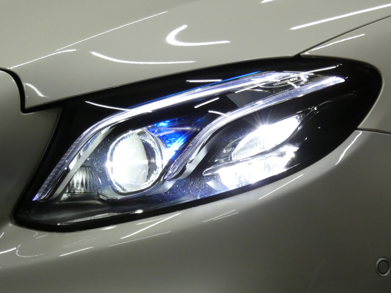 メルセデスベンツ Eクラス E300 ｸｰﾍﾟ ｽﾎﾟｰﾂ ｴｸｽｸﾙｰｼﾌﾞ&ﾚｰﾀﾞｰｾｰﾌﾃｨPKG　245ps AMGｴｱﾛ&19AW meｺﾈｸﾄ ｷｰﾚｽｺﾞｰ ﾅｯﾊﾟ黒革 ﾍﾞﾝﾁﾚｰﾀｰ&ﾏｯｻｰｼﾞ ﾊﾟﾉﾗﾏｻﾝﾙｰﾌ ﾅﾋﾞTV 360ｶﾒﾗ Aｶｰﾌﾟﾚｲ Burmester ﾍｯﾄﾞｱｯﾌﾟD ｴｱﾊﾞﾗﾝｽPKG ｵｰﾄﾄﾗﾝｸ　2年保証付