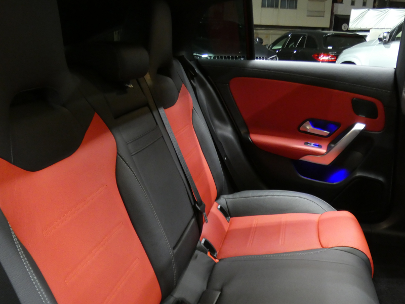 AMG CLAクラス CLA35 4MATIC ｼｭｰﾃｨﾝｸﾞﾌﾞﾚｰｸ AMGｱﾄﾞﾊﾞﾝｽﾄﾞ&ﾅﾋﾞｹﾞｰｼｮﾝ&ﾚｰﾀﾞｰｾｰﾌﾃｨPKG　meｺﾈｸﾄ AMGｴｱﾛ&18ｲﾝﾁｱﾙﾐ 強化ﾌﾞﾚｰｷ 灰黒本革 ﾊﾟﾉﾗﾏｻﾝﾙｰﾌ MBUXﾅﾋﾞ 360ｶﾒﾗ ﾍｯﾄﾞｱｯﾌﾟD 液晶ﾒｰﾀｰ AMGﾊﾟﾌｫｰﾏﾝｽｽﾃｱﾘﾝｸﾞ&ｽｲｯﾁ　2年保証付