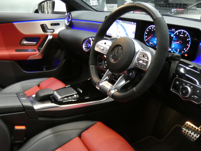 AMG CLAクラス CLA35 4MATIC ｼｭｰﾃｨﾝｸﾞﾌﾞﾚｰｸ AMGｱﾄﾞﾊﾞﾝｽﾄﾞ&ﾅﾋﾞｹﾞｰｼｮﾝ&ﾚｰﾀﾞｰｾｰﾌﾃｨPKG　meｺﾈｸﾄ AMGｴｱﾛ&18ｲﾝﾁｱﾙﾐ 強化ﾌﾞﾚｰｷ 灰黒本革 ﾊﾟﾉﾗﾏｻﾝﾙｰﾌ MBUXﾅﾋﾞ 360ｶﾒﾗ ﾍｯﾄﾞｱｯﾌﾟD 液晶ﾒｰﾀｰ AMGﾊﾟﾌｫｰﾏﾝｽｽﾃｱﾘﾝｸﾞ&ｽｲｯﾁ　2年保証付