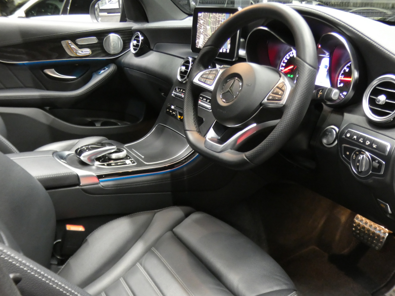 AMG GLC GLC43 4MATIC ﾚｻﾞｰｴｸｽｸﾙｰｼﾌﾞ&ﾚｰﾀﾞｰｾｰﾌﾃｨPKG　meｺﾈｸﾄ 9AT 黒本革 ﾊﾟﾉﾗﾏSR HDDﾅﾋﾞ 地ﾃﾞｼﾞ 360ｶﾒﾗ ﾌﾞﾙﾒｽﾀｰ ﾍｯﾄﾞｱｯﾌﾟD LEDﾍｯﾄﾞﾗｲﾄ ｵｰﾄﾘｱｹﾞｰﾄ ｴｱﾊﾞﾗﾝｽPKG 前後ﾄﾞﾗﾚｺ AMGｴｱﾛ&20ｲﾝﾁAW　2年保証付