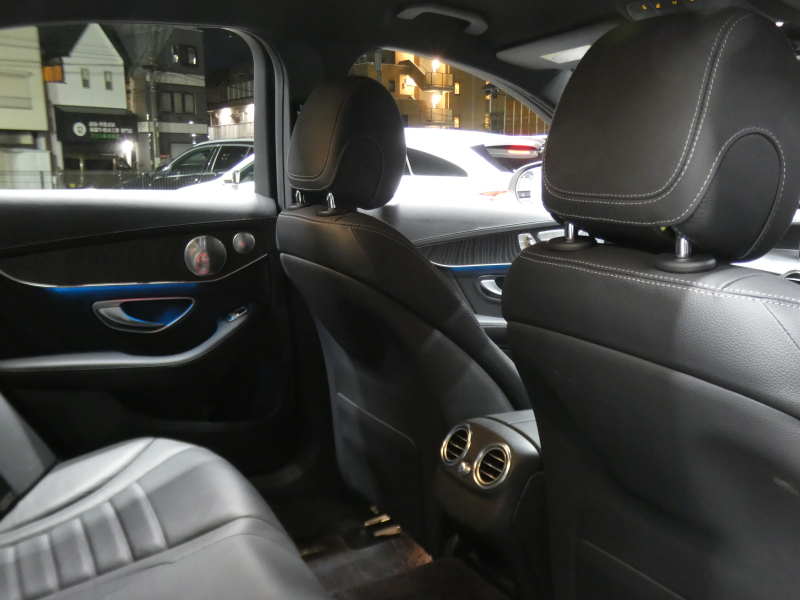 AMG Cクラス C43 4MATIC ｴｸｽｸﾙｰｼﾌﾞ&ﾚｰﾀﾞｰｾｰﾌﾃｨPKG　9速AT AMGｴｱﾛ&19ｲﾝﾁｱﾙﾐ 黒本革 HDDﾅﾋﾞ 地ﾃﾞｼﾞ ﾊﾞｯｸｶﾒﾗ Burmester ﾊﾟﾌｭｰﾑｱﾄﾏｲｻﾞｰ ｵｰﾄﾄﾗﾝｸ/ﾌｯﾄOP 純正ﾄﾞﾗﾚｺ LEDﾍｯﾄﾞﾗｲﾄ　2年保証付