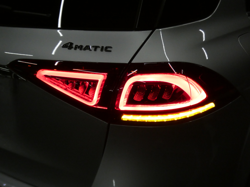 メルセデスベンツ GLE GLE300d 4MATIC AMGﾗｲﾝ ﾚｻﾞｰｴｸｽｸﾙｰｼﾌﾞ&ﾚｰﾀﾞｰｾｰﾌﾃｨPKG　meｺﾈｸﾄ 黒本革 ﾍﾞﾝﾁﾚｰﾀｰ ﾊﾟﾉﾗﾏSR MBUXﾅﾋﾞ 地ﾃﾞｼﾞ 360ｶﾒﾗ ﾄﾞﾗﾚｺ ﾍｯﾄﾞｱｯﾌﾟD Burmester ｴｱﾊﾞﾗﾝｽP 温冷ｶｯﾌﾟﾎﾙﾀﾞｰ AMGｴｱﾛ/20AW　2年保証付