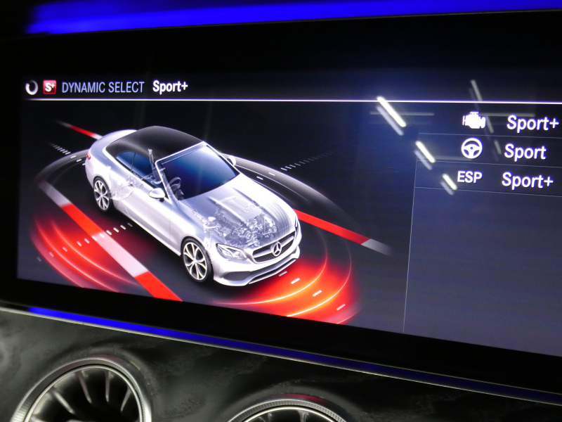 メルセデスベンツ Eクラス E200 ｶﾌﾞﾘｵﾚ ｽﾎﾟｰﾂ ﾚｰﾀﾞｰｾｰﾌﾃｨPKG　meｺﾈｸﾄ AMGｴｱﾛ&19AW ﾀﾞｰｸﾚｯﾄﾞ幌 ﾚｯﾄﾞ/ﾌﾞﾗｯｸ革 ﾋｰﾀｰ&ｴｱｽｶｰﾌ 純正ﾅﾋﾞ 地ﾃﾞｼﾞ Aｶｰﾌﾟﾚｲ 360ｶﾒﾗ ﾄﾞﾗﾚｺ ﾍｯﾄﾞｱｯﾌﾟD Burmester ｴｱﾊﾞﾗﾝｽPKG　2年保証付