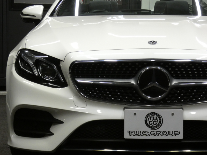 メルセデスベンツ Eクラス E200 ｶﾌﾞﾘｵﾚ ｽﾎﾟｰﾂ ﾚｰﾀﾞｰｾｰﾌﾃｨPKG　meｺﾈｸﾄ AMGｴｱﾛ&19AW ﾀﾞｰｸﾚｯﾄﾞ幌 ﾚｯﾄﾞ/ﾌﾞﾗｯｸ革 ﾋｰﾀｰ&ｴｱｽｶｰﾌ 純正ﾅﾋﾞ 地ﾃﾞｼﾞ Aｶｰﾌﾟﾚｲ 360ｶﾒﾗ ﾄﾞﾗﾚｺ ﾍｯﾄﾞｱｯﾌﾟD Burmester ｴｱﾊﾞﾗﾝｽPKG　2年保証付