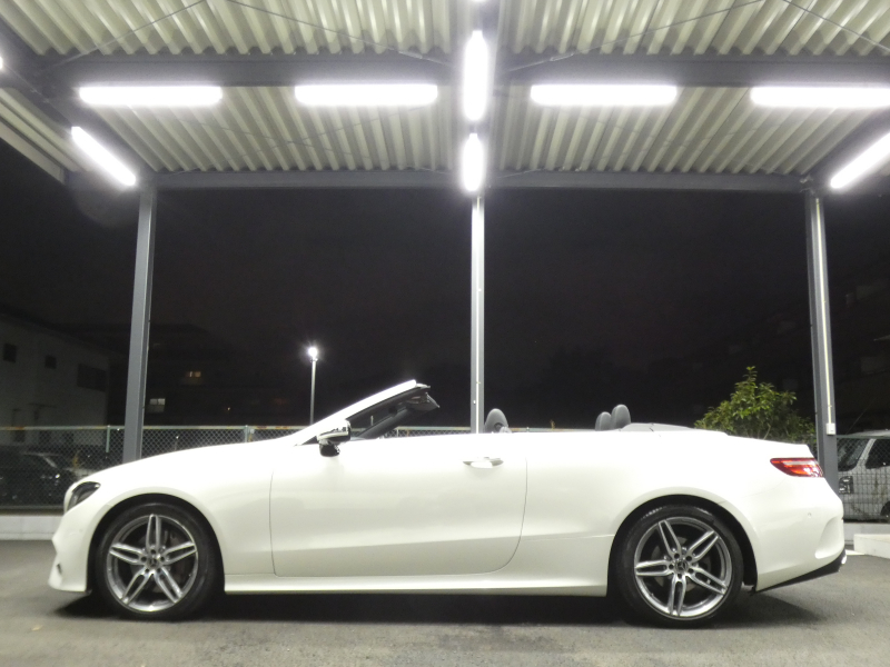 メルセデスベンツ Eクラス E200 ｶﾌﾞﾘｵﾚ ｽﾎﾟｰﾂ ﾚｰﾀﾞｰｾｰﾌﾃｨPKG　meｺﾈｸﾄ AMGｴｱﾛ&19AW ﾀﾞｰｸﾚｯﾄﾞ幌 ﾚｯﾄﾞ/ﾌﾞﾗｯｸ革 ﾋｰﾀｰ&ｴｱｽｶｰﾌ 純正ﾅﾋﾞ 地ﾃﾞｼﾞ Aｶｰﾌﾟﾚｲ 360ｶﾒﾗ ﾄﾞﾗﾚｺ ﾍｯﾄﾞｱｯﾌﾟD Burmester ｴｱﾊﾞﾗﾝｽPKG　2年保証付