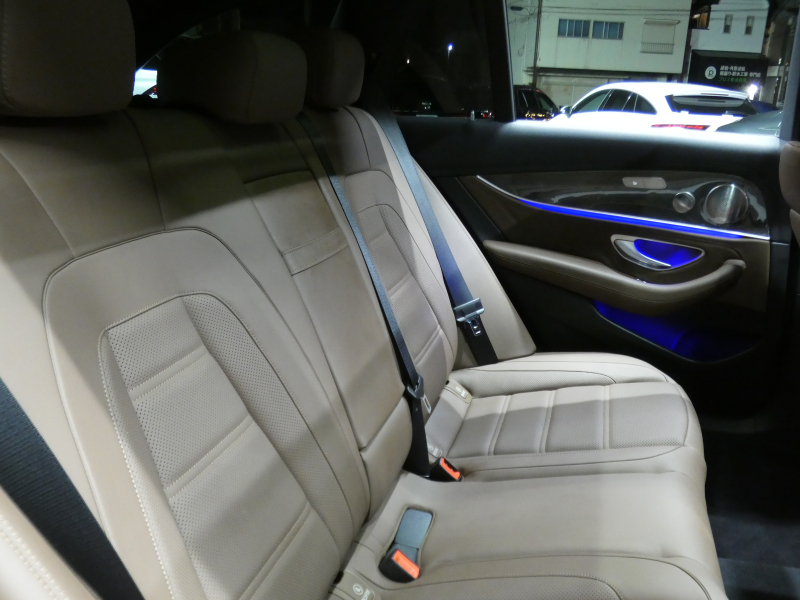 AMG Eクラス E53 4MATIC+ ｽﾃｰｼｮﾝﾜｺﾞﾝ ｴｸｽｸﾙｰｼﾌﾞ&ﾚｰﾀﾞｰｾｰﾌﾃｨPKG　中期 ISG搭載 meｺﾈｸﾄ 茶革 ﾍﾞﾝﾁﾚｰﾀｰ&ﾘﾗｸｾﾞｰｼｮﾝ 前後席ﾋｰﾀｰ ﾊﾟﾉﾗﾏSR ﾅﾋﾞTV Aｶｰﾌﾟﾚｲ 360ｶﾒﾗ ﾍｯﾄﾞｱｯﾌﾟD Burmester AMGｴｱﾛ&AMG20AW　2年保証付