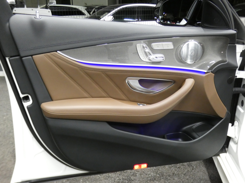 AMG Eクラス E53 4MATIC+ ｽﾃｰｼｮﾝﾜｺﾞﾝ ｴｸｽｸﾙｰｼﾌﾞ&ﾚｰﾀﾞｰｾｰﾌﾃｨPKG　中期 ISG搭載 meｺﾈｸﾄ 茶革 ﾍﾞﾝﾁﾚｰﾀｰ&ﾘﾗｸｾﾞｰｼｮﾝ 前後席ﾋｰﾀｰ ﾊﾟﾉﾗﾏSR ﾅﾋﾞTV Aｶｰﾌﾟﾚｲ 360ｶﾒﾗ ﾍｯﾄﾞｱｯﾌﾟD Burmester AMGｴｱﾛ&AMG20AW　2年保証付