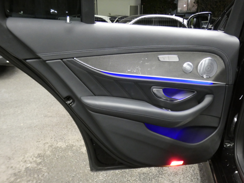 AMG Eクラス E53 4MATIC+ ｽﾃｰｼｮﾝﾜｺﾞﾝ ｴｸｽｸﾙｰｼﾌﾞ&ﾚｰﾀﾞｰｾｰﾌﾃｨPKG　中期 ISG搭載 meｺﾈｸﾄ ﾅｯﾊﾟﾚｻﾞｰ ﾍﾞﾝﾁﾚｰﾀｰ&ﾘﾗｸｾﾞｰｼｮﾝ 前後席ﾋｰﾀｰ ﾊﾟﾉﾗﾏSR ﾅﾋﾞTV Aｶｰﾌﾟﾚｲ 360ｶﾒﾗ ﾍｯﾄﾞｱｯﾌﾟD Burmester AMGｴｱﾛ&AMG20AW　2年保証付