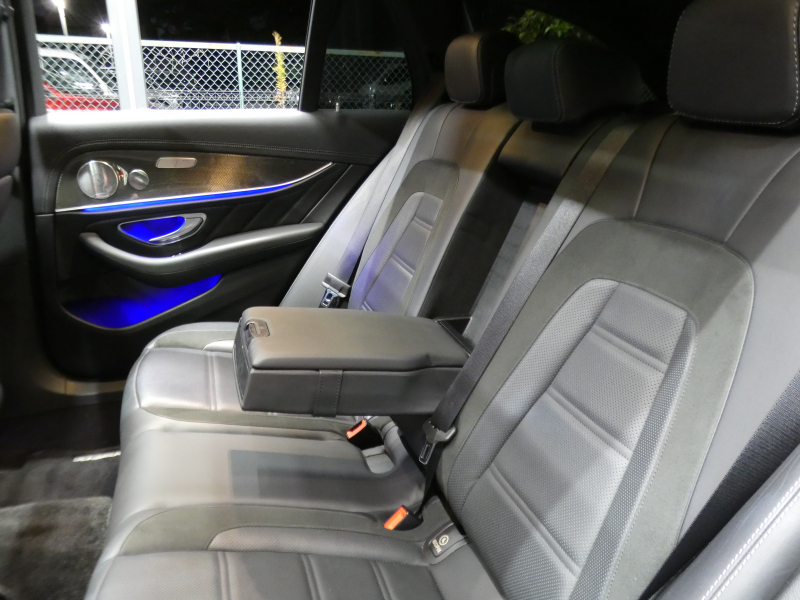 AMG Eクラス E53 4MATIC+ ｽﾃｰｼｮﾝﾜｺﾞﾝ ｴｸｽｸﾙｰｼﾌﾞ&ﾚｰﾀﾞｰｾｰﾌﾃｨPKG　中期 ISG搭載 meｺﾈｸﾄ ﾅｯﾊﾟﾚｻﾞｰ ﾍﾞﾝﾁﾚｰﾀｰ&ﾘﾗｸｾﾞｰｼｮﾝ 前後席ﾋｰﾀｰ ﾊﾟﾉﾗﾏSR ﾅﾋﾞTV Aｶｰﾌﾟﾚｲ 360ｶﾒﾗ ﾍｯﾄﾞｱｯﾌﾟD Burmester AMGｴｱﾛ&AMG20AW　2年保証付
