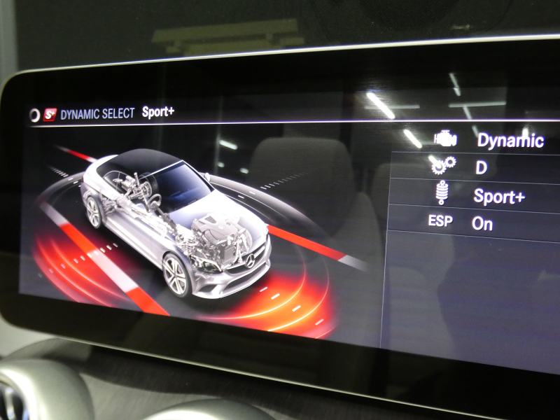 AMG Cクラス C43 4MATIC ｶﾌﾞﾘｵﾚ ﾚｰﾀﾞｰｾｰﾌﾃｨPKG　後期 390ps meｺﾈｸﾄ 白革 青幌 HDDﾅﾋﾞ 地ﾃﾞｼﾞ Appleｶｰﾌﾟﾚｲ ﾍｯﾄﾞｱｯﾌﾟD Burmester ｴｱﾊﾞﾗﾝｽPKG ﾏﾙﾁﾋﾞｰﾑLEDﾍｯﾄﾞﾗｲﾄ ｱﾝﾋﾞｴﾝﾄｴｱｱｳﾄﾚｯﾄ　2年保証付