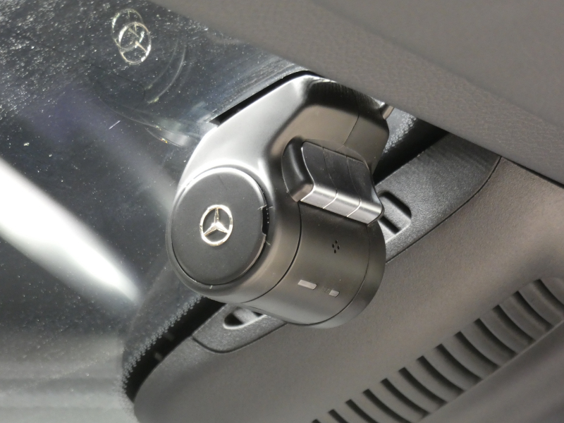 AMG Cクラス C43 4MATIC ｶﾌﾞﾘｵﾚ ﾚｰﾀﾞｰｾｰﾌﾃｨPKG　後期 390ps meｺﾈｸﾄ 白革 青幌 HDDﾅﾋﾞ 地ﾃﾞｼﾞ Appleｶｰﾌﾟﾚｲ ﾍｯﾄﾞｱｯﾌﾟD Burmester ｴｱﾊﾞﾗﾝｽPKG ﾏﾙﾁﾋﾞｰﾑLEDﾍｯﾄﾞﾗｲﾄ ｱﾝﾋﾞｴﾝﾄｴｱｱｳﾄﾚｯﾄ　2年保証付