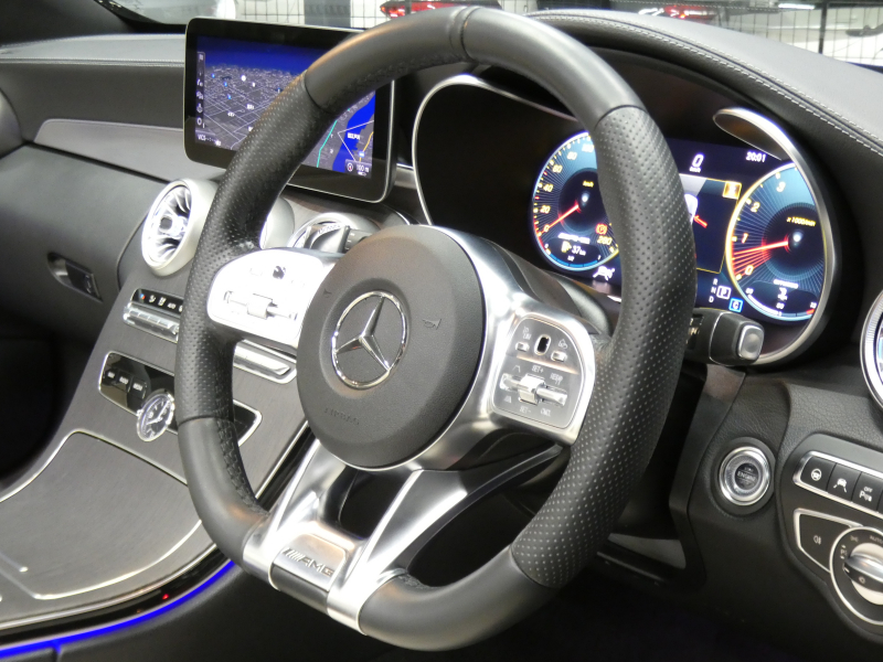 AMG Cクラス C43 4MATIC ｶﾌﾞﾘｵﾚ ﾚｰﾀﾞｰｾｰﾌﾃｨPKG　後期 390ps meｺﾈｸﾄ 白革 青幌 HDDﾅﾋﾞ 地ﾃﾞｼﾞ Appleｶｰﾌﾟﾚｲ ﾍｯﾄﾞｱｯﾌﾟD Burmester ｴｱﾊﾞﾗﾝｽPKG ﾏﾙﾁﾋﾞｰﾑLEDﾍｯﾄﾞﾗｲﾄ ｱﾝﾋﾞｴﾝﾄｴｱｱｳﾄﾚｯﾄ　2年保証付