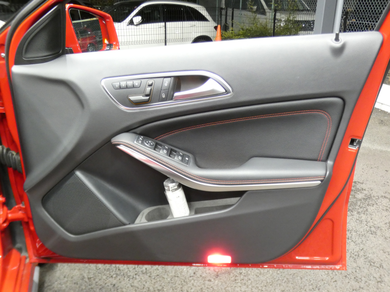 AMG Aクラス A45 AMG 4MATIC ｾｰﾌﾃｨPKG　1ｵｰﾅｰ AMGｴｱﾛ&18AW 強化ﾌﾞﾚｰｷ&ｻｽﾍﾟﾝｼｮﾝ ﾃﾞｨｽﾄﾛﾆｯｸﾌﾟﾗｽ 黒本革ｼｰﾄ HDDﾅﾋﾞ 地ﾃﾞｼﾞ Bｶﾒﾗ ｷｾﾉﾝﾗｲﾄ ｱﾀﾞﾌﾟﾃｨﾌﾞHB ﾊﾟﾄﾞﾙｼﾌﾄ 360度ﾄﾞﾗﾚｺ　2年保証付