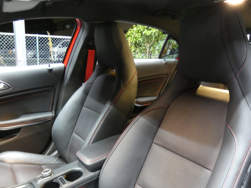 AMG Aクラス A45 AMG 4MATIC ｾｰﾌﾃｨPKG　1ｵｰﾅｰ AMGｴｱﾛ&18AW 強化ﾌﾞﾚｰｷ&ｻｽﾍﾟﾝｼｮﾝ ﾃﾞｨｽﾄﾛﾆｯｸﾌﾟﾗｽ 黒本革ｼｰﾄ HDDﾅﾋﾞ 地ﾃﾞｼﾞ Bｶﾒﾗ ｷｾﾉﾝﾗｲﾄ ｱﾀﾞﾌﾟﾃｨﾌﾞHB ﾊﾟﾄﾞﾙｼﾌﾄ 360度ﾄﾞﾗﾚｺ　2年保証付