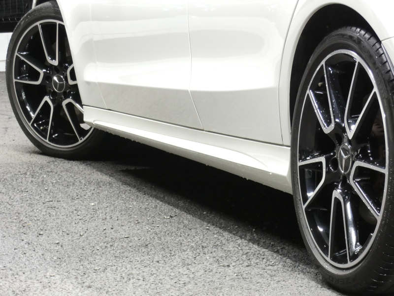 AMG Cクラス C43 4MATIC ｽﾃｰｼｮﾝﾜｺﾞﾝ ﾚｰﾀﾞｰｾｰﾌﾃｨPKG　9AT 赤本革 ﾊﾟﾉﾗﾏSR HDDﾅﾋﾞ 地ﾃﾞｼﾞ Bｶﾒﾗ Burmester ﾍｯﾄﾞｱｯﾌﾟD LEDﾍｯﾄﾞﾗｲﾄ ｵｰﾄﾘｱｹﾞｰﾄ ｴｱﾊﾞﾗﾝｽPKG AMGｴｱﾛ&19ｲﾝﾁAW　2年保証付