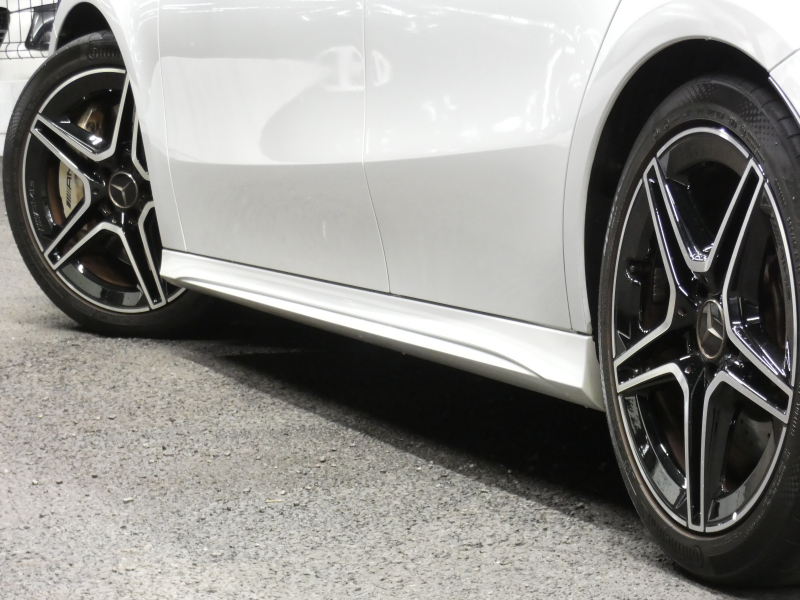 AMG Aクラス A35 4MATIC AMGｱﾄﾞﾊﾞﾝｽﾄﾞ&ﾅﾋﾞｹﾞｰｼｮﾝ&ﾚｰﾀﾞｰｾｰﾌﾃｨPKG　meｺﾈｸﾄ AMGｴｱﾛ 18ｲﾝﾁｱﾙﾐ 強化ﾌﾞﾚｰｷ 赤黒革 ﾊﾟﾉﾗﾏｻﾝﾙｰﾌ MBUXﾅﾋﾞ 360ｶﾒﾗ ﾍｯﾄﾞｱｯﾌﾟD 液晶ﾒｰﾀｰ ｱﾄﾞﾊﾞﾝｽﾄﾞS 360度ﾄﾞﾗﾚｺ  LEDﾍｯﾄﾞﾗｲﾄ　2年保証付