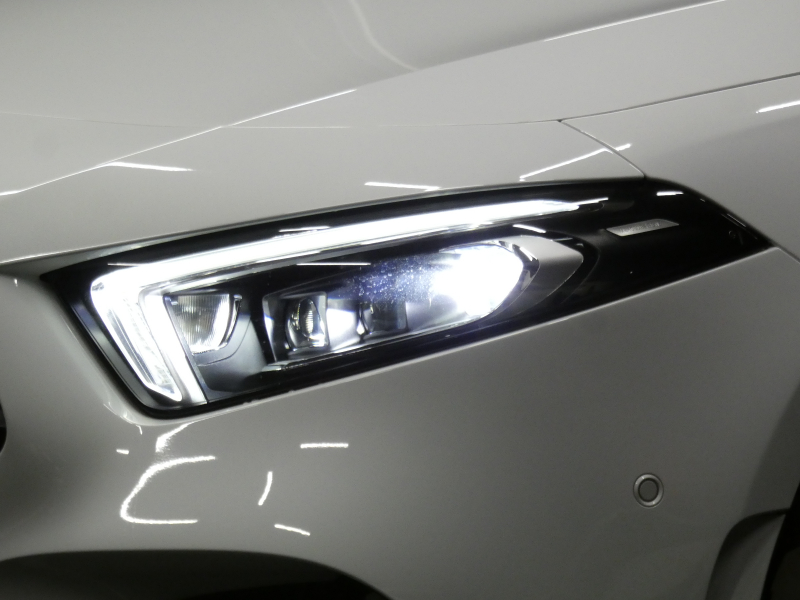 AMG Aクラス A35 4MATIC AMGｱﾄﾞﾊﾞﾝｽﾄﾞ&ﾅﾋﾞｹﾞｰｼｮﾝ&ﾚｰﾀﾞｰｾｰﾌﾃｨPKG　meｺﾈｸﾄ AMGｴｱﾛ 18ｲﾝﾁｱﾙﾐ 強化ﾌﾞﾚｰｷ 赤黒革 ﾊﾟﾉﾗﾏｻﾝﾙｰﾌ MBUXﾅﾋﾞ 360ｶﾒﾗ ﾍｯﾄﾞｱｯﾌﾟD 液晶ﾒｰﾀｰ ｱﾄﾞﾊﾞﾝｽﾄﾞS 360度ﾄﾞﾗﾚｺ  LEDﾍｯﾄﾞﾗｲﾄ　2年保証付