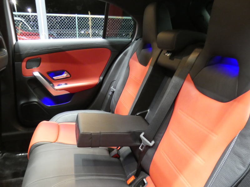 AMG Aクラス A35 4MATIC AMGｱﾄﾞﾊﾞﾝｽﾄﾞ&ﾅﾋﾞｹﾞｰｼｮﾝ&ﾚｰﾀﾞｰｾｰﾌﾃｨPKG　meｺﾈｸﾄ AMGｴｱﾛ 18ｲﾝﾁｱﾙﾐ 強化ﾌﾞﾚｰｷ 赤黒革 ﾊﾟﾉﾗﾏｻﾝﾙｰﾌ MBUXﾅﾋﾞ 360ｶﾒﾗ ﾍｯﾄﾞｱｯﾌﾟD 液晶ﾒｰﾀｰ ｱﾄﾞﾊﾞﾝｽﾄﾞS 360度ﾄﾞﾗﾚｺ  LEDﾍｯﾄﾞﾗｲﾄ　2年保証付