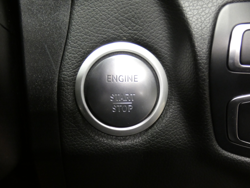 AMG Cクラス C43 4MATIC ｽﾃｰｼｮﾝﾜｺﾞﾝ ﾚｰﾀﾞｰｾｰﾌﾃｨPKG　meｺﾈ 9AT 黒本革 ﾊﾟﾉﾗﾏSR HDDﾅﾋﾞ 地ﾃﾞｼﾞ Bｶﾒﾗ Burmester ﾍｯﾄﾞｱｯﾌﾟD LEDﾍｯﾄﾞﾗｲﾄ ｵｰﾄﾘｱｹﾞｰﾄ ｴｱﾊﾞﾗﾝｽPKG AMGｴｱﾛ&19ｲﾝﾁAW　2年保証付