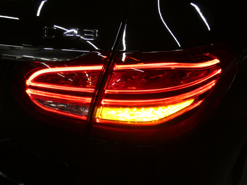 AMG Cクラス C43 4MATIC ｽﾃｰｼｮﾝﾜｺﾞﾝ ﾚｰﾀﾞｰｾｰﾌﾃｨPKG　meｺﾈ 9AT 黒本革 ﾊﾟﾉﾗﾏSR HDDﾅﾋﾞ 地ﾃﾞｼﾞ Bｶﾒﾗ Burmester ﾍｯﾄﾞｱｯﾌﾟD LEDﾍｯﾄﾞﾗｲﾄ ｵｰﾄﾘｱｹﾞｰﾄ ｴｱﾊﾞﾗﾝｽPKG AMGｴｱﾛ&19ｲﾝﾁAW　2年保証付