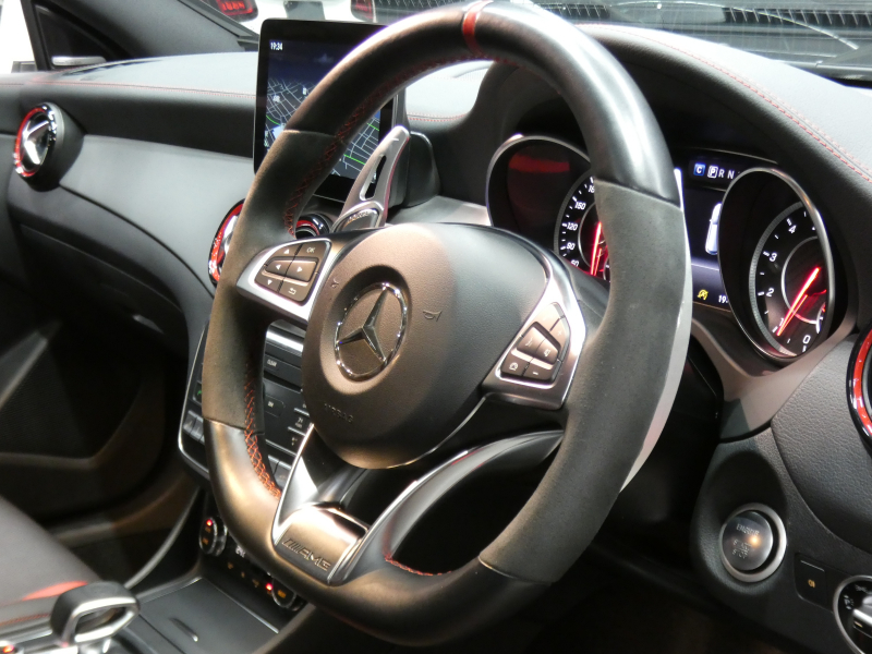 AMG CLAクラス CLA45 4MATIC ｼｭｰﾃｨﾝｸﾞﾌﾞﾚｰｸ AMGｱﾄﾞﾊﾞﾝｽﾄﾞ&ﾚｰﾀﾞｰｾｰﾌﾃｨPKG　後期 381ps ｷｰﾚｽｺﾞｰ ﾊﾟﾌｫｰﾏﾝｽｼｰﾄ&社外ｴｸﾞｿﾞｰｽﾄ rotiform19ｲﾝﾁAW AMGｴｱﾛ ﾊﾟﾉﾗﾏSR ﾅﾋﾞTV Aｶｰﾌﾟﾚｲ Bｶﾒﾗ harman/kardon LEDﾍｯﾄﾞﾗｲﾄ/ｵｰﾄHB　2年保証付