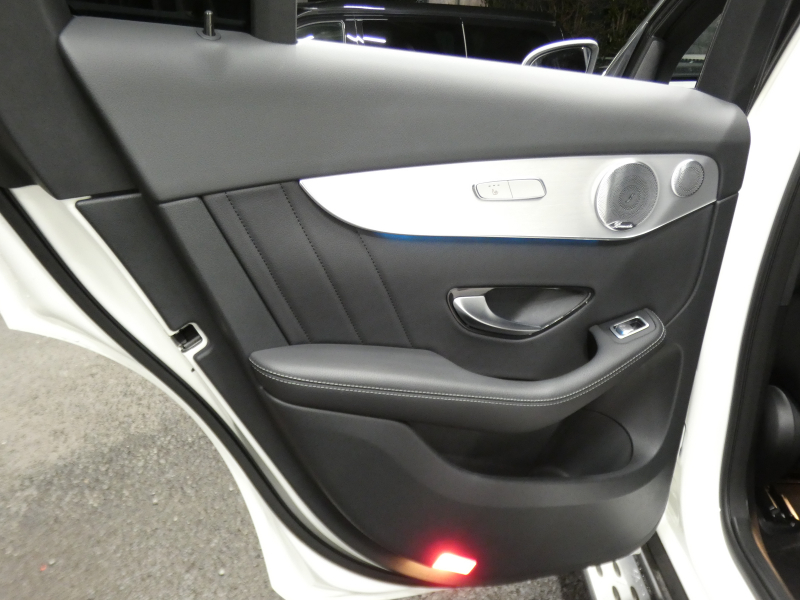 メルセデスベンツ GLCクーペ GLC220d 4MATIC ｸｰﾍﾟ ｽﾎﾟｰﾂ 本革仕様 ﾚｰﾀﾞｰｾｰﾌﾃｨPKG　meｺﾈｸﾄ ｷｰﾚｽｺﾞｰ 黒本革ｼｰﾄ HDDﾅﾋﾞTV 360度ｶﾒﾗ Burmester ﾍｯﾄﾞｱｯﾌﾟD 自動ﾃｰﾙｹﾞｰﾄ/ﾌｯﾄOP ｴｱﾊﾞﾗﾝｽPKG LEDﾗｲﾄ/ｵｰﾄHB AMGｴｱﾛ AMG19AW　2年保証付