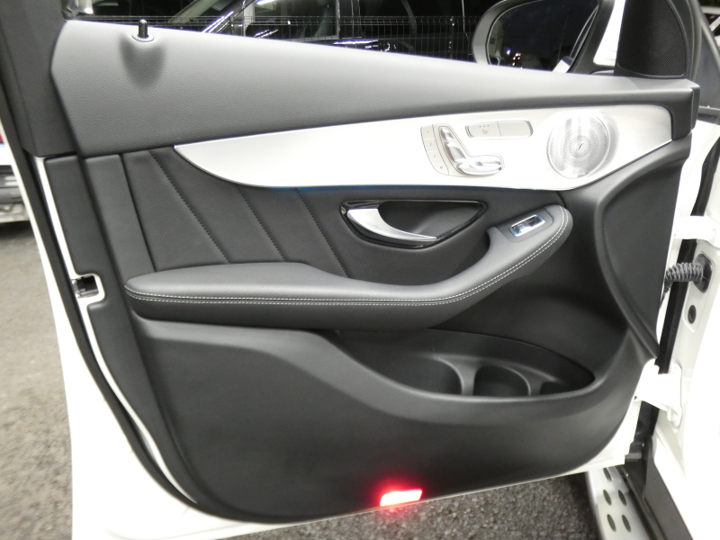 メルセデスベンツ GLCクーペ GLC220d 4MATIC ｸｰﾍﾟ ｽﾎﾟｰﾂ 本革仕様 ﾚｰﾀﾞｰｾｰﾌﾃｨPKG　meｺﾈｸﾄ ｷｰﾚｽｺﾞｰ 黒本革ｼｰﾄ HDDﾅﾋﾞTV 360度ｶﾒﾗ Burmester ﾍｯﾄﾞｱｯﾌﾟD 自動ﾃｰﾙｹﾞｰﾄ/ﾌｯﾄOP ｴｱﾊﾞﾗﾝｽPKG LEDﾗｲﾄ/ｵｰﾄHB AMGｴｱﾛ AMG19AW　2年保証付