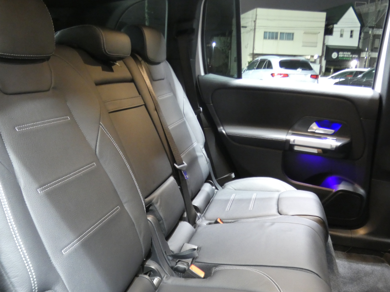 メルセデスベンツ GLB GLB250 4MATIC ｽﾎﾟｰﾂ ﾚｰﾀﾞｰｾｰﾌﾃｨPKG　meｺﾈｸﾄ ｷｰﾚｽｺﾞｰ AMGｴｱﾛ&20ｲﾝﾁAW 黒本革ｼｰﾄ MBUXﾅﾋﾞ 地ﾃﾞｼﾞ 360度ｶﾒﾗ ﾀﾞｲﾅﾐｯｸｾﾚｸﾄ ﾊﾟﾄﾞﾙｼﾌﾄ 360度ﾄﾞﾗﾚｺ 自動ﾘｱｹﾞｰﾄ LEDﾍｯﾄﾞﾗｲﾄ ｵｰﾄHB　2年保証付